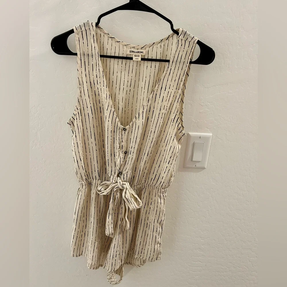 Billabong Cream and Black Floral Wrap Romper - Picture 2 of 3